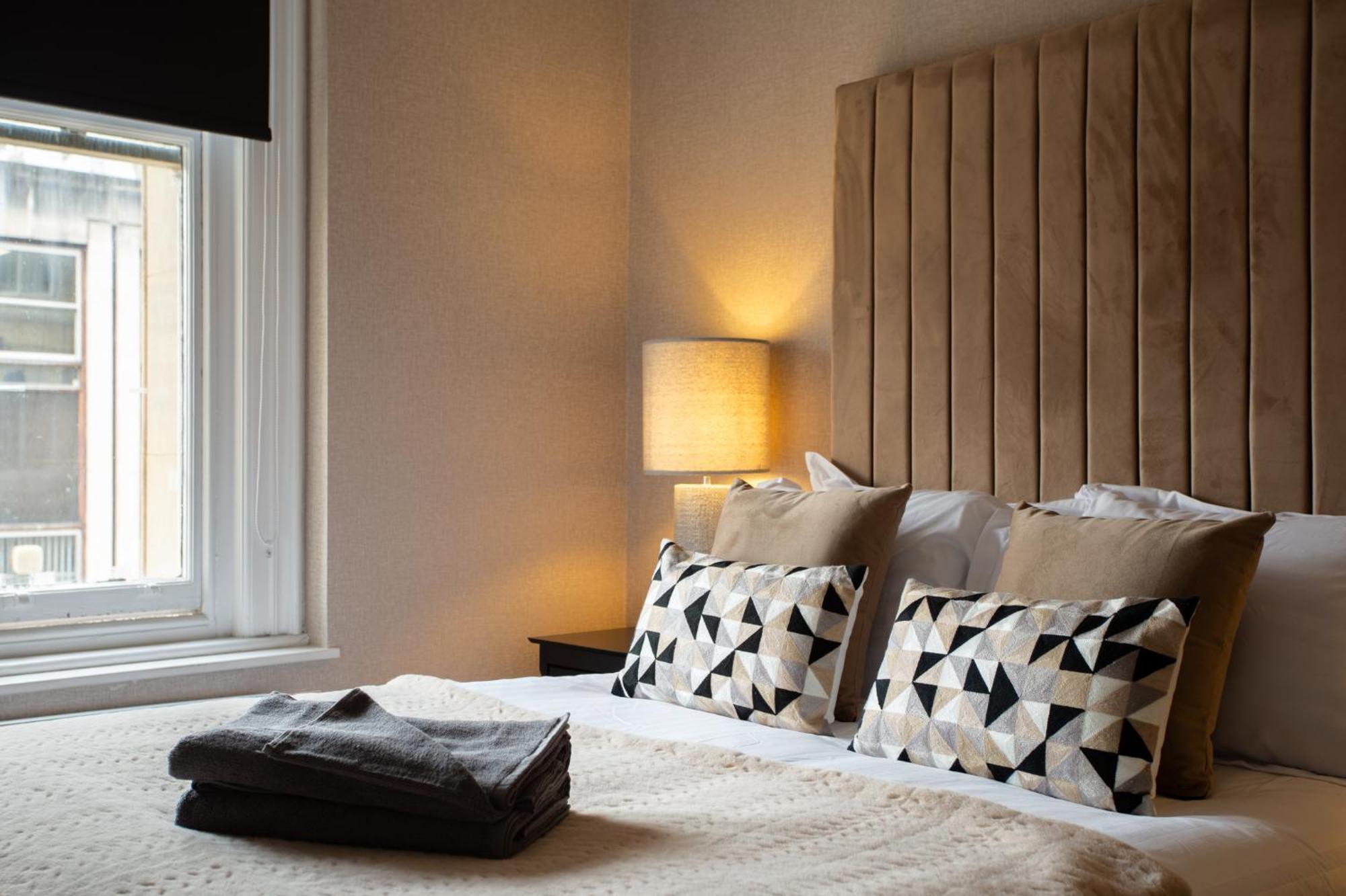 Crown Street Aparthotel Halifax Eksteriør bilde